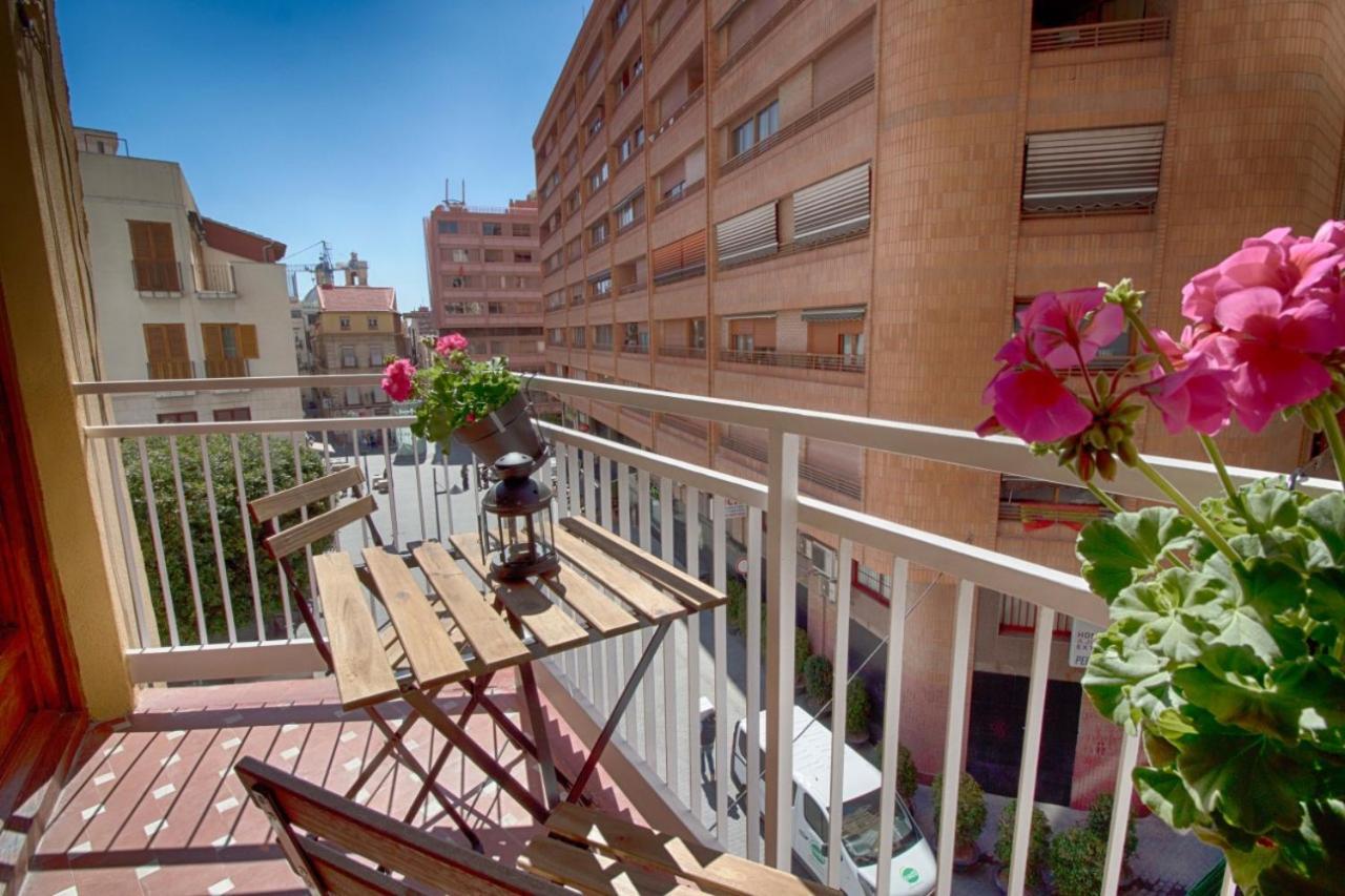 Apartamentos Rivera อาลิกันเต ภายนอก รูปภาพ
