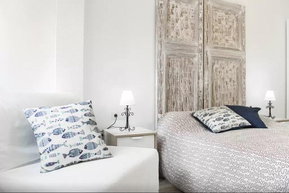 Apartamentos Rivera อาลิกันเต ภายนอก รูปภาพ