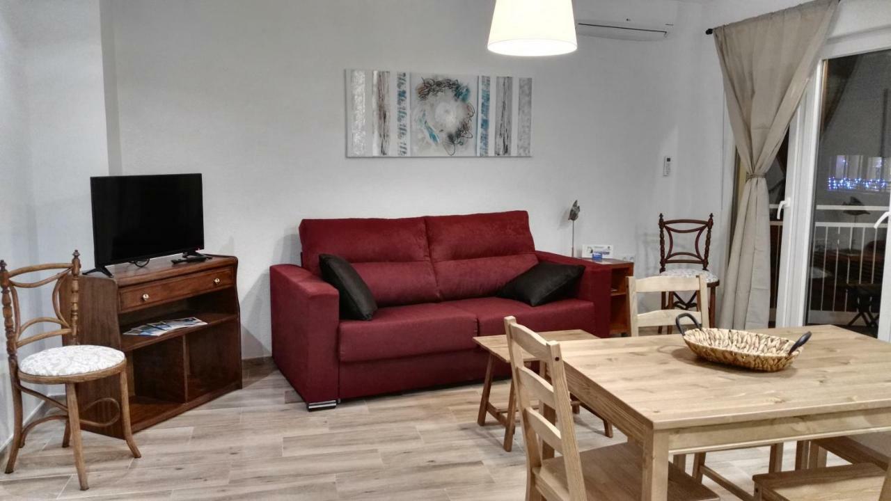 Apartamentos Rivera อาลิกันเต ภายนอก รูปภาพ
