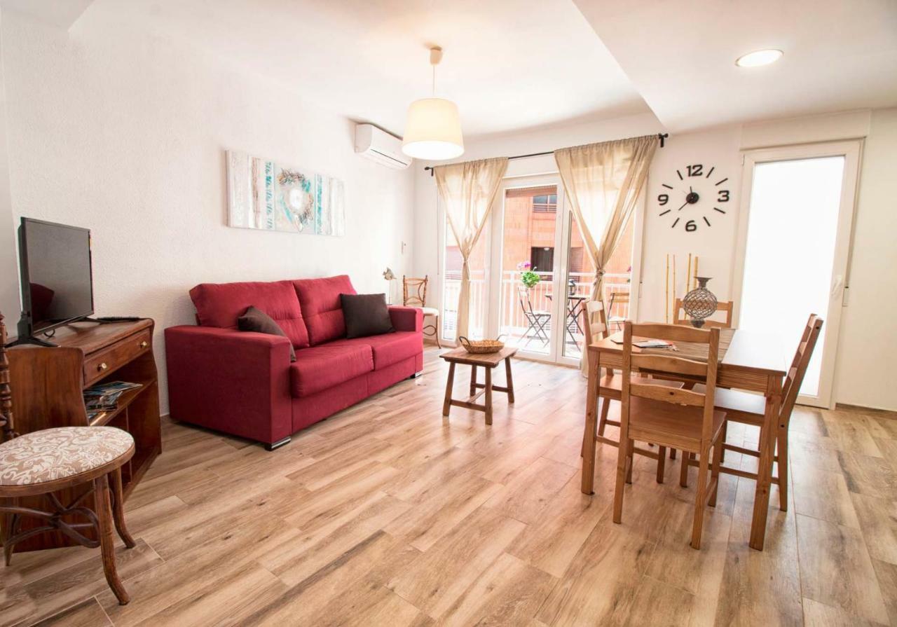Apartamentos Rivera อาลิกันเต ภายนอก รูปภาพ